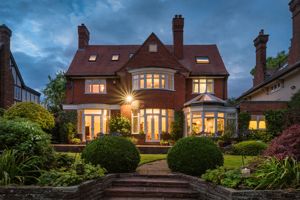 Photo 21- click for photo gallery